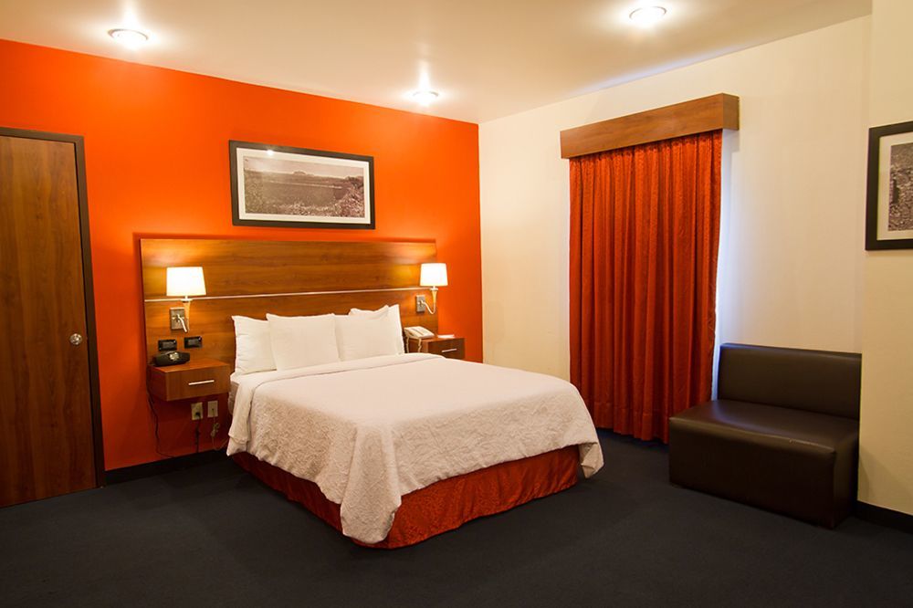 Hotel Hampton By Hilton San Juan del Río Esterno foto